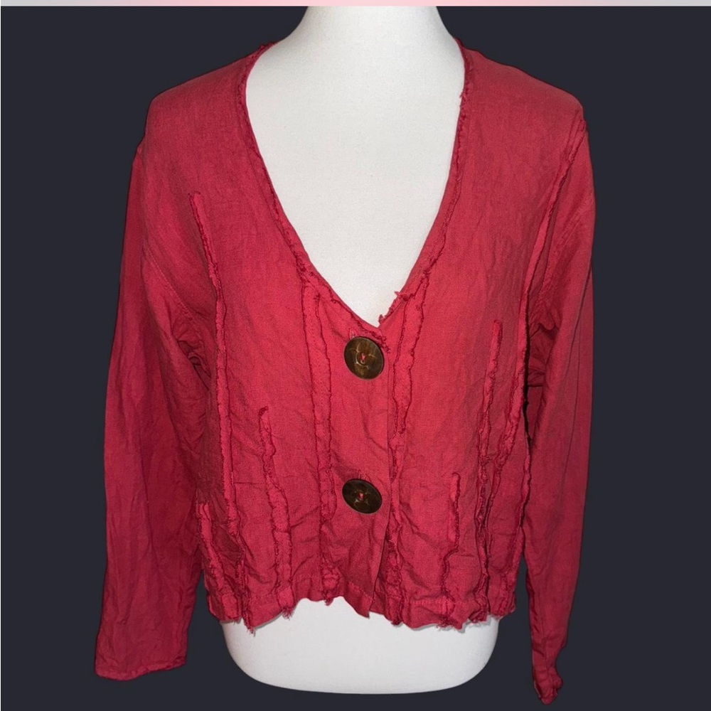 Bodil 100% Linen Button Up Top